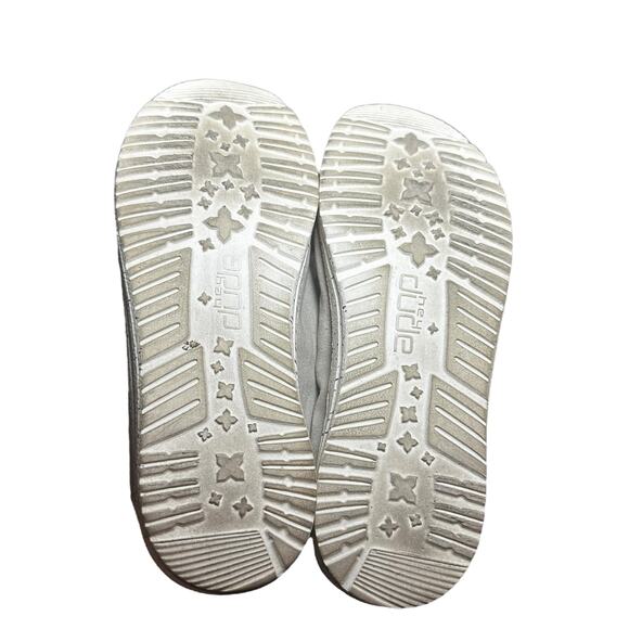 Women's Hey Dude Wendy Grey Shoes size 6 and Slip On Canvas comfortable casual - Picture 8 of 11